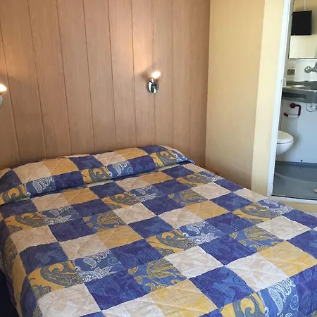 Fasthotel